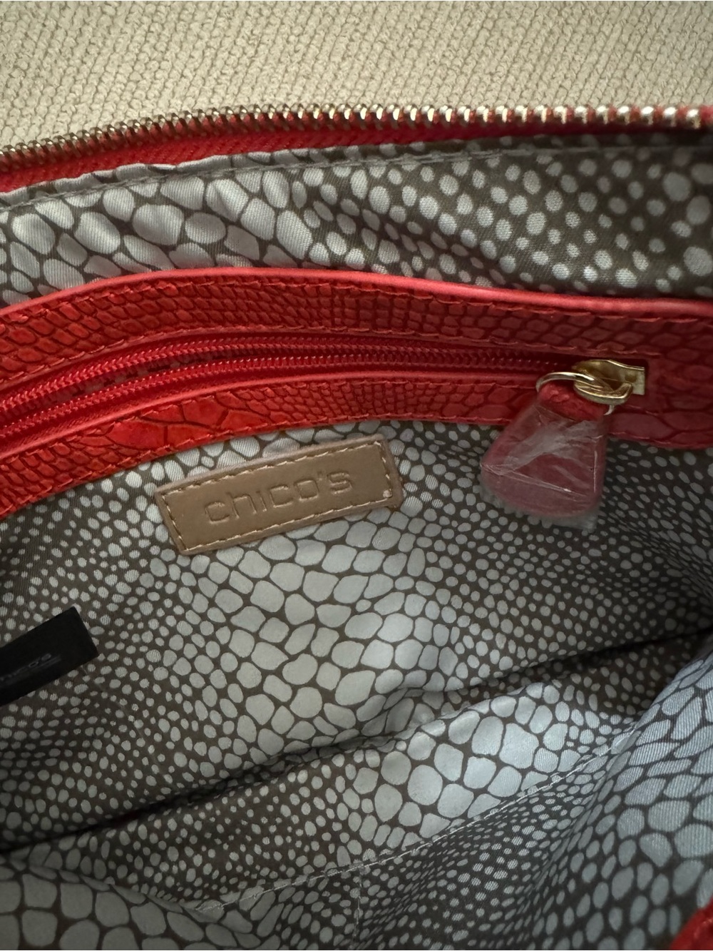 Chico’s Red Faux Leather Snakeskin Embossed Studded Wristlet Clutch Bag - Picture 6 of 9